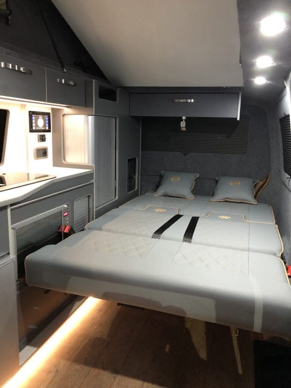 Claude the Camper - Image 10